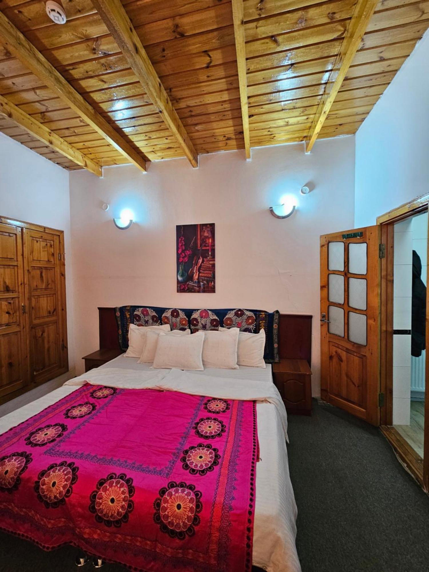 Sim-Sim Hostel & Backpackers Samarkand Rum bild