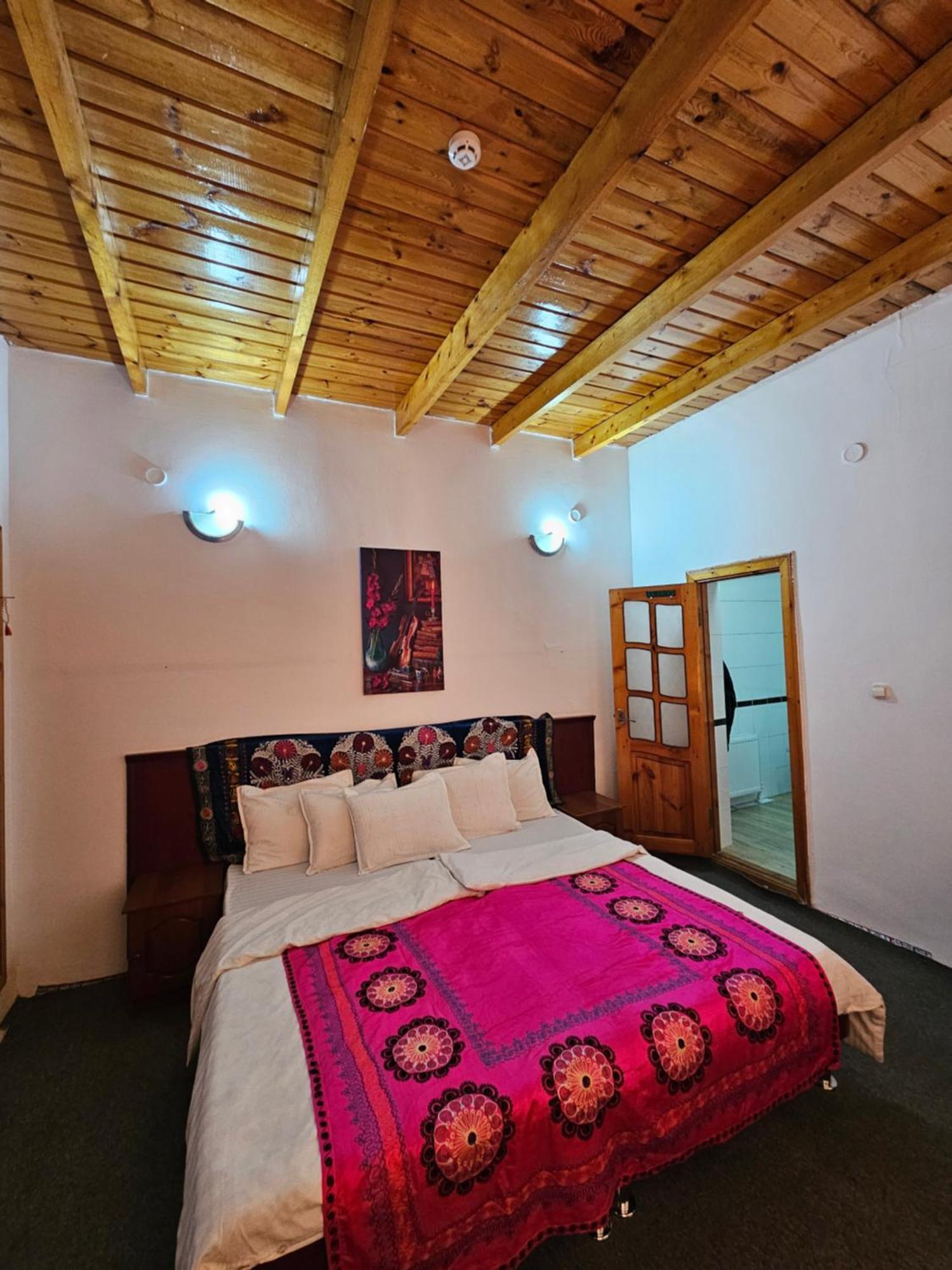 Sim-Sim Hostel & Backpackers Samarkand Rum bild